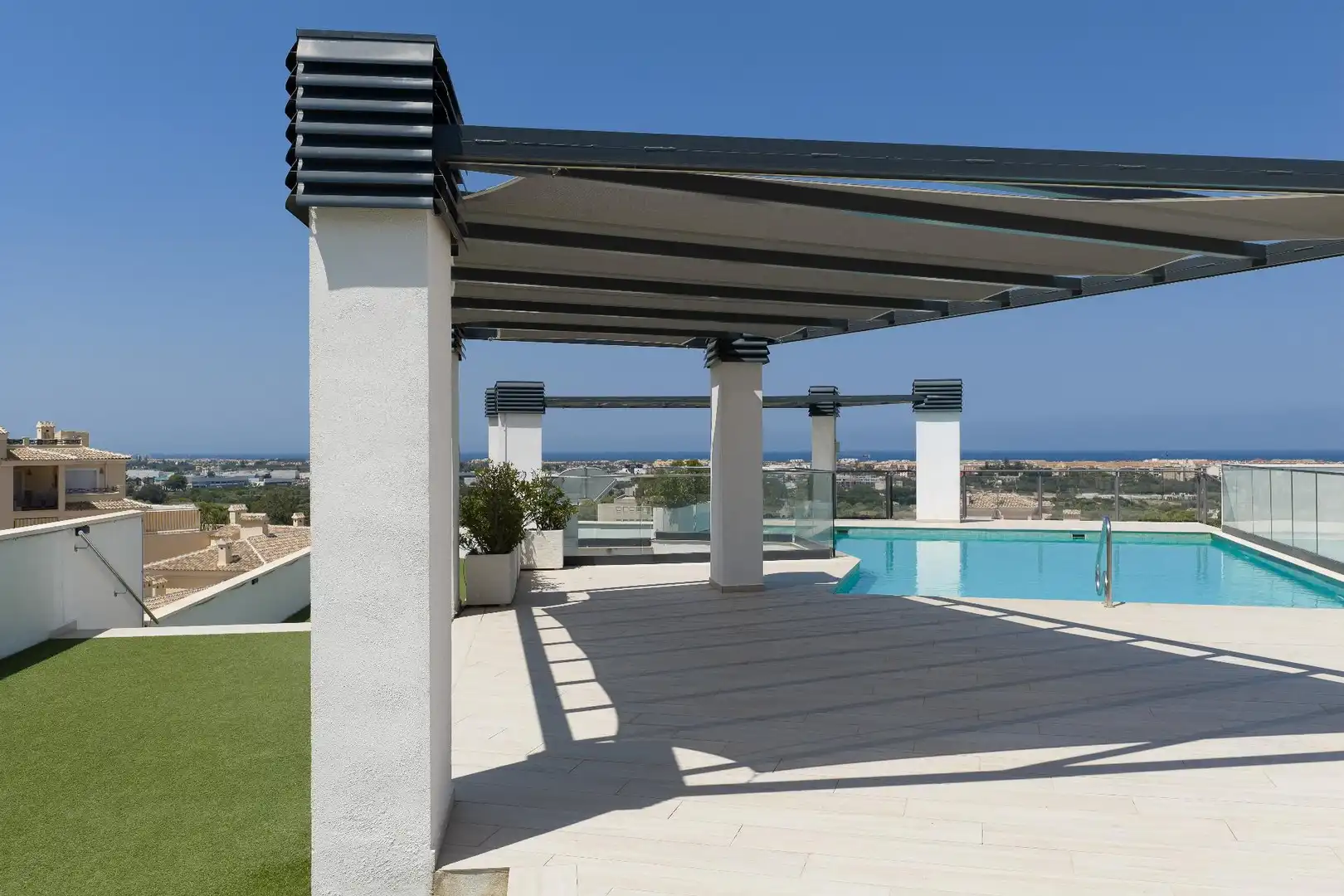 Terraza de Planta baja en venta en Dénia con Aire acondicionado, Calefacción y Jacuzzi