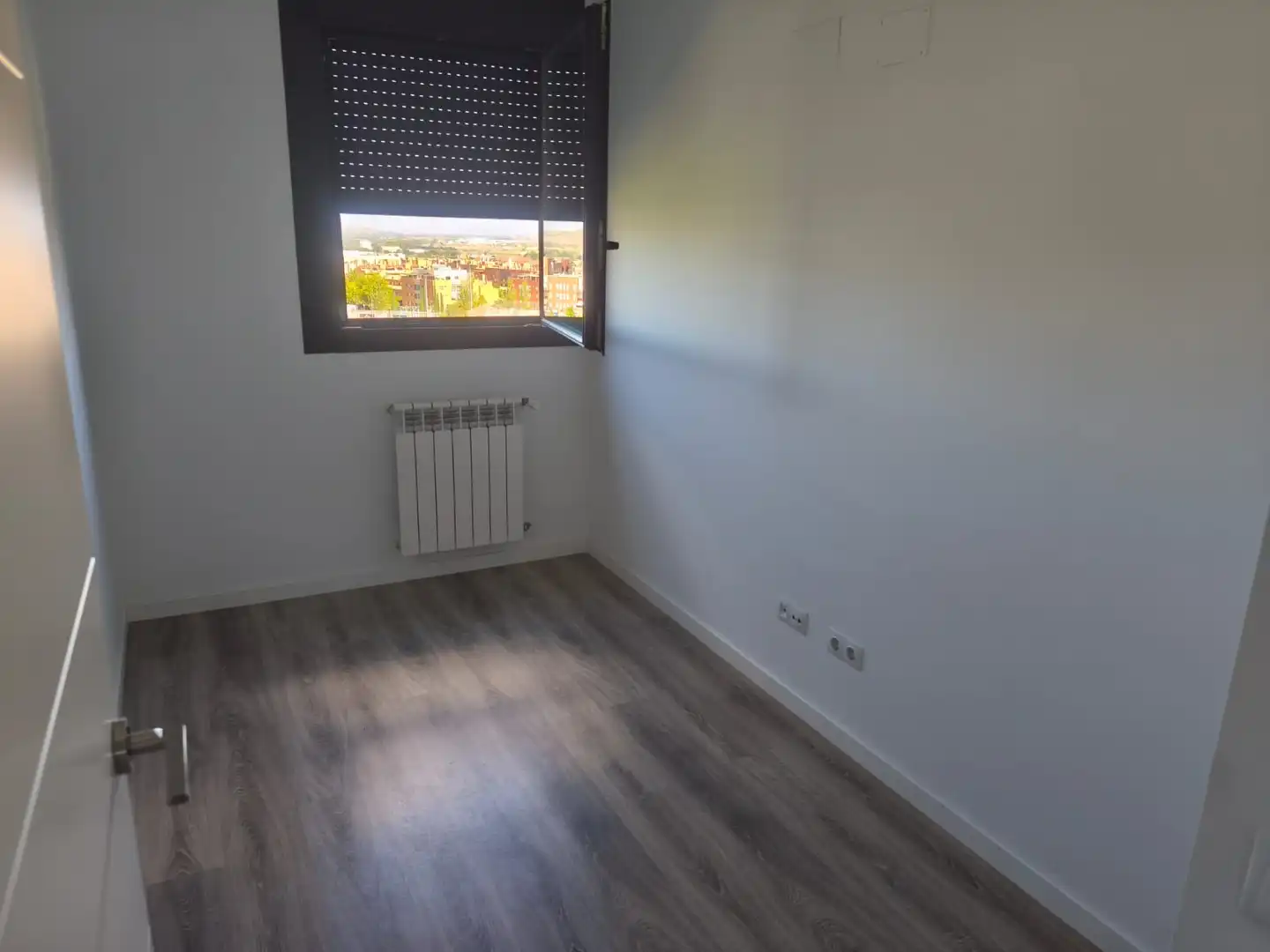 Bedroom of Flat for rent in Arganda del Rey  with Air Conditioner, Heating and Storage room