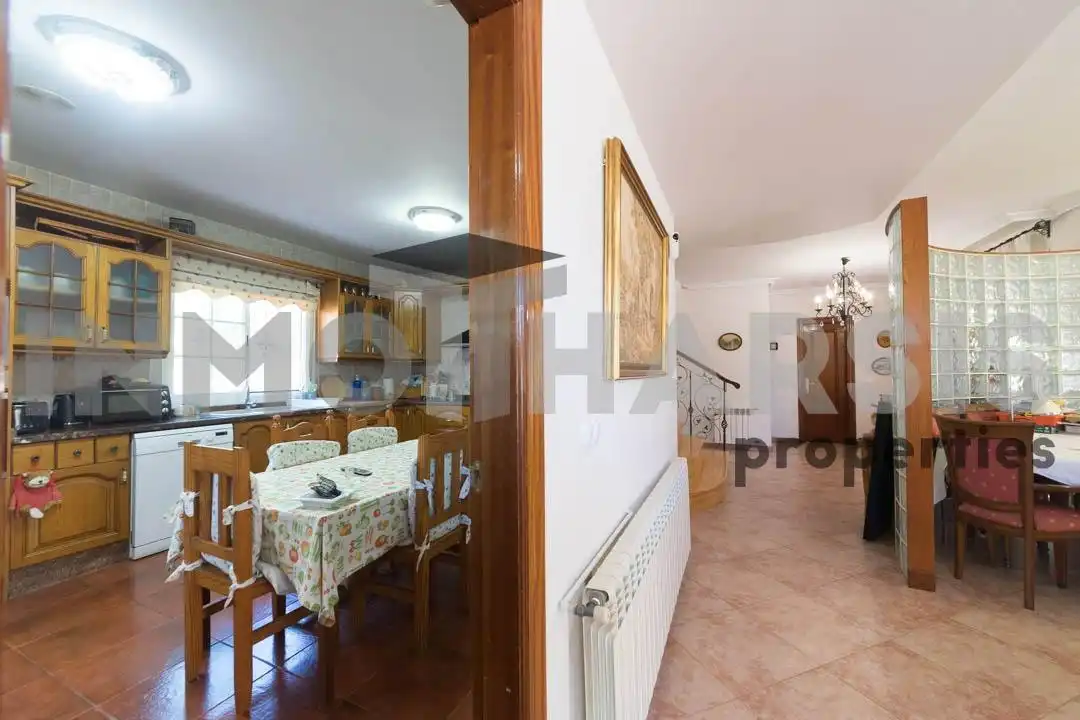 Villa mit Terrasse zum Verkauf in AVIACION (U) 1, imagen 25