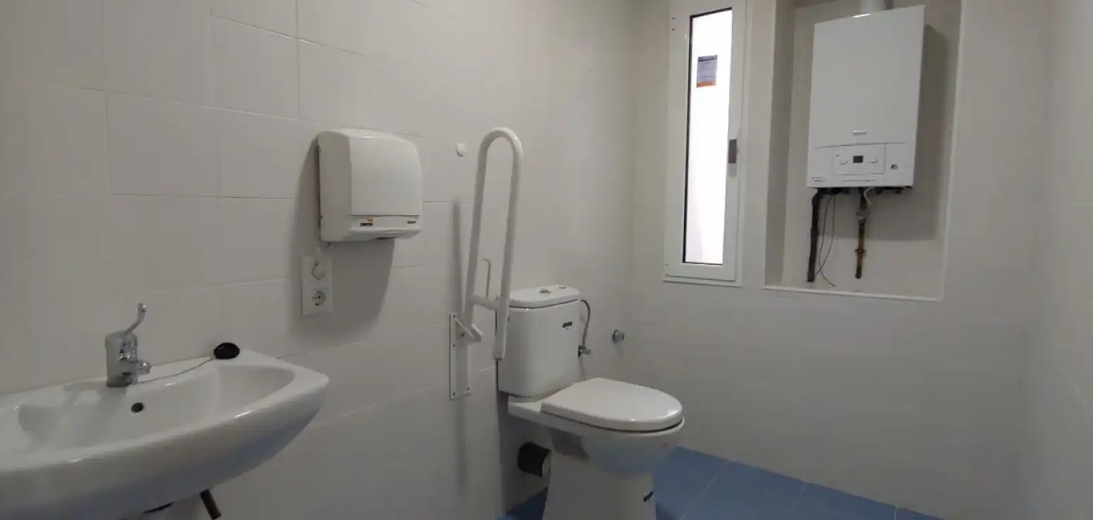 Bany de Oficina de lloguer en Centro - Casco Histórico