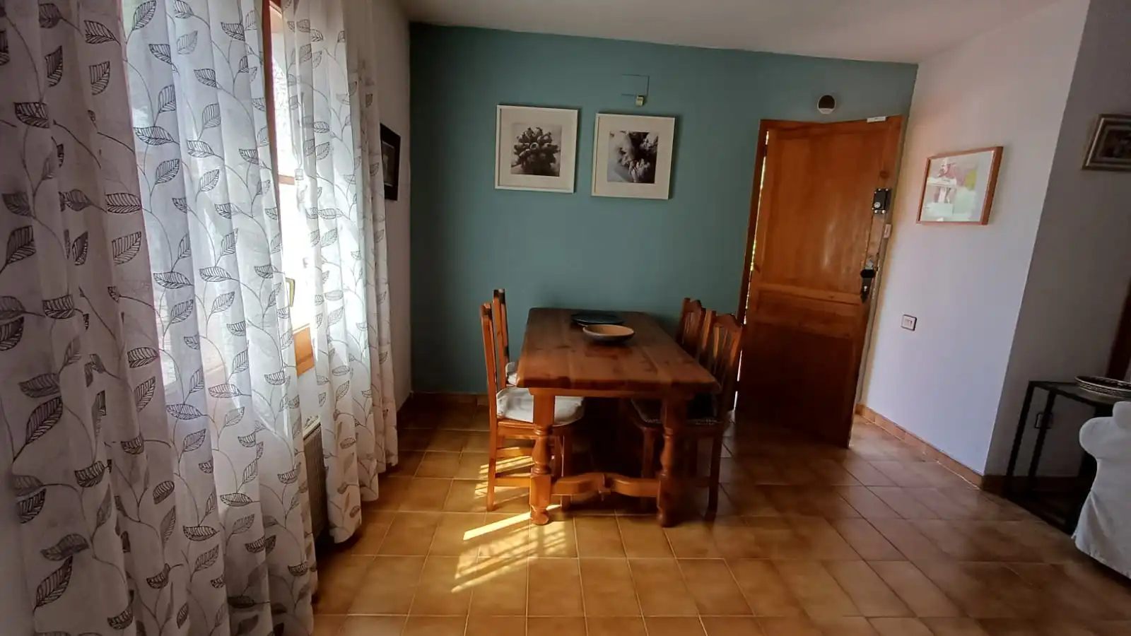 Menjador de Casa adosada en venda en Roda de Berà amb Jardí privat i Alarma