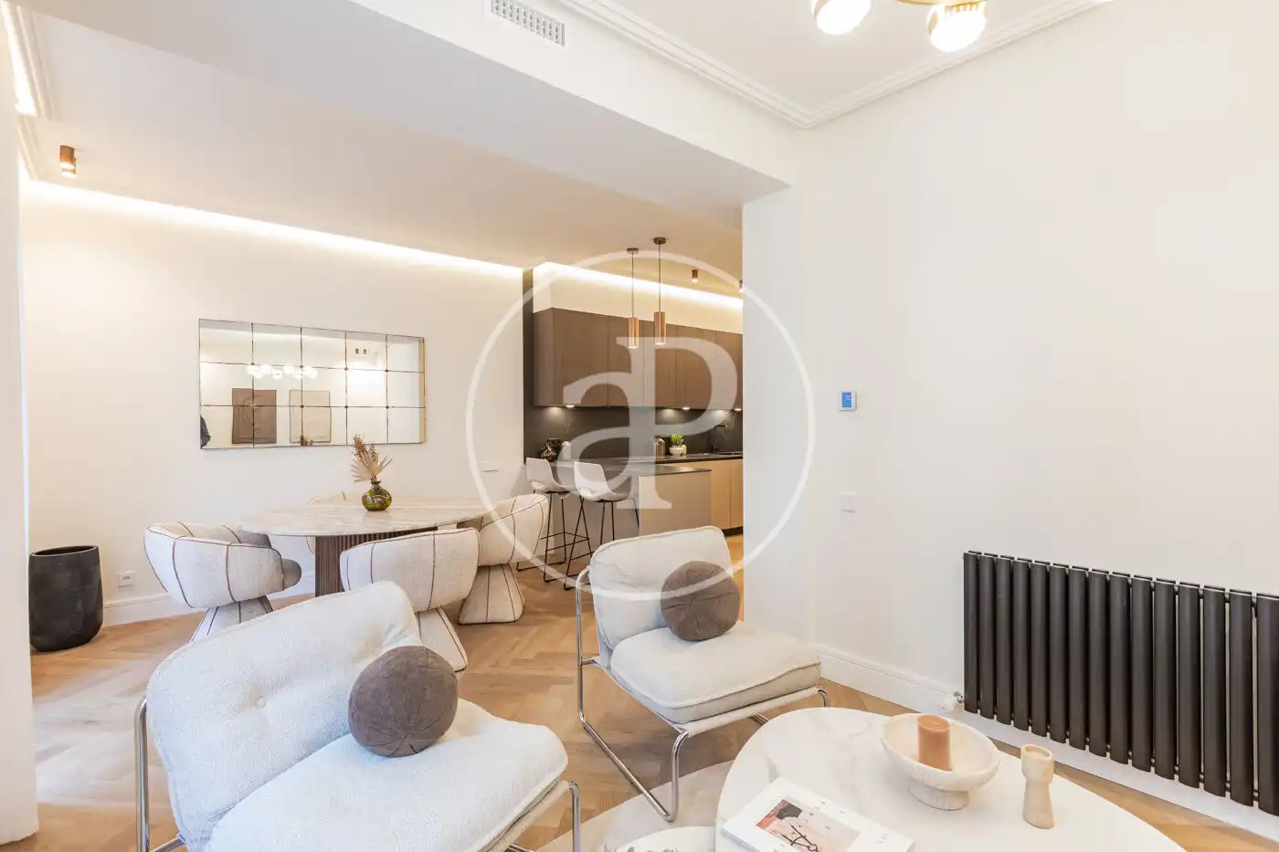 Appartamento con terrazza in vendita a Calle de Viriato, imagen 7