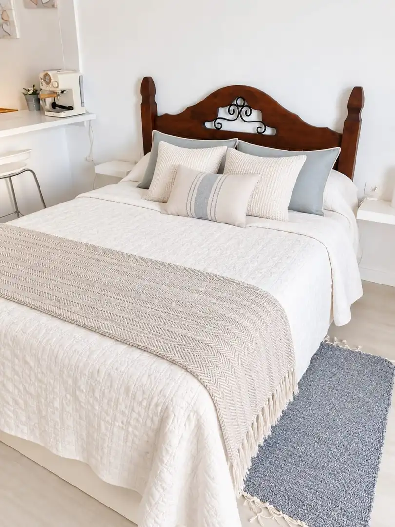 Bedroom of Study for sale in Arona  with Air Conditioner
