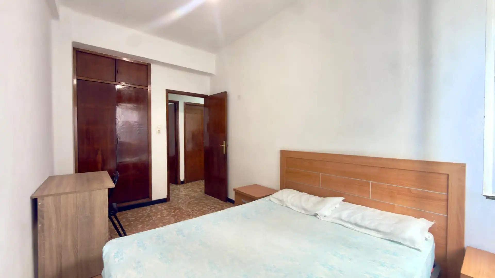 Bedroom of Flat for rent in Universidad