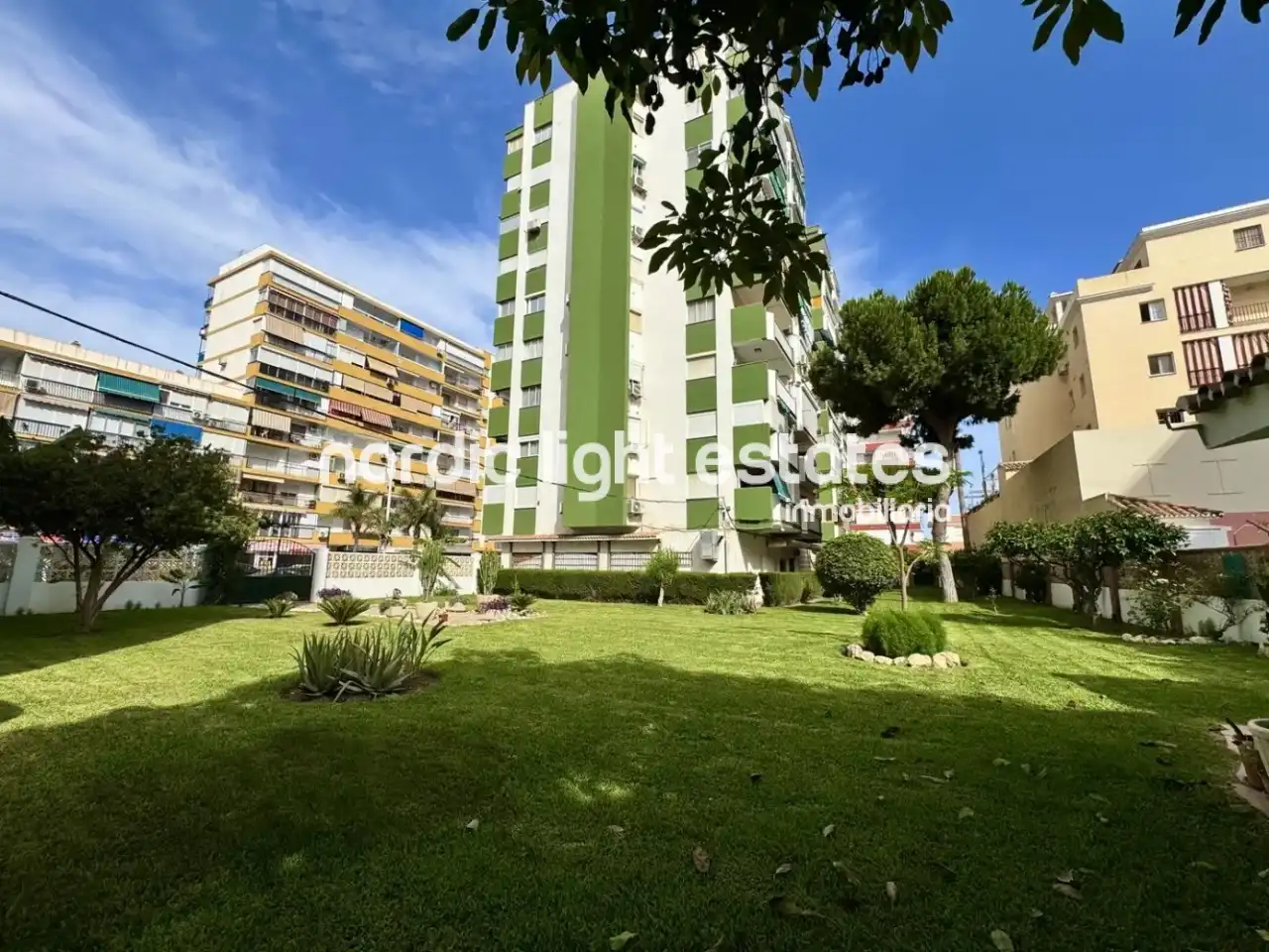 Flat with pool for sale in Torre del Mar, imagen 5