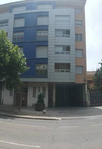 Garaje en Alquiler en Barón De Warsage en Plaza de Toros - Barón de Warsage