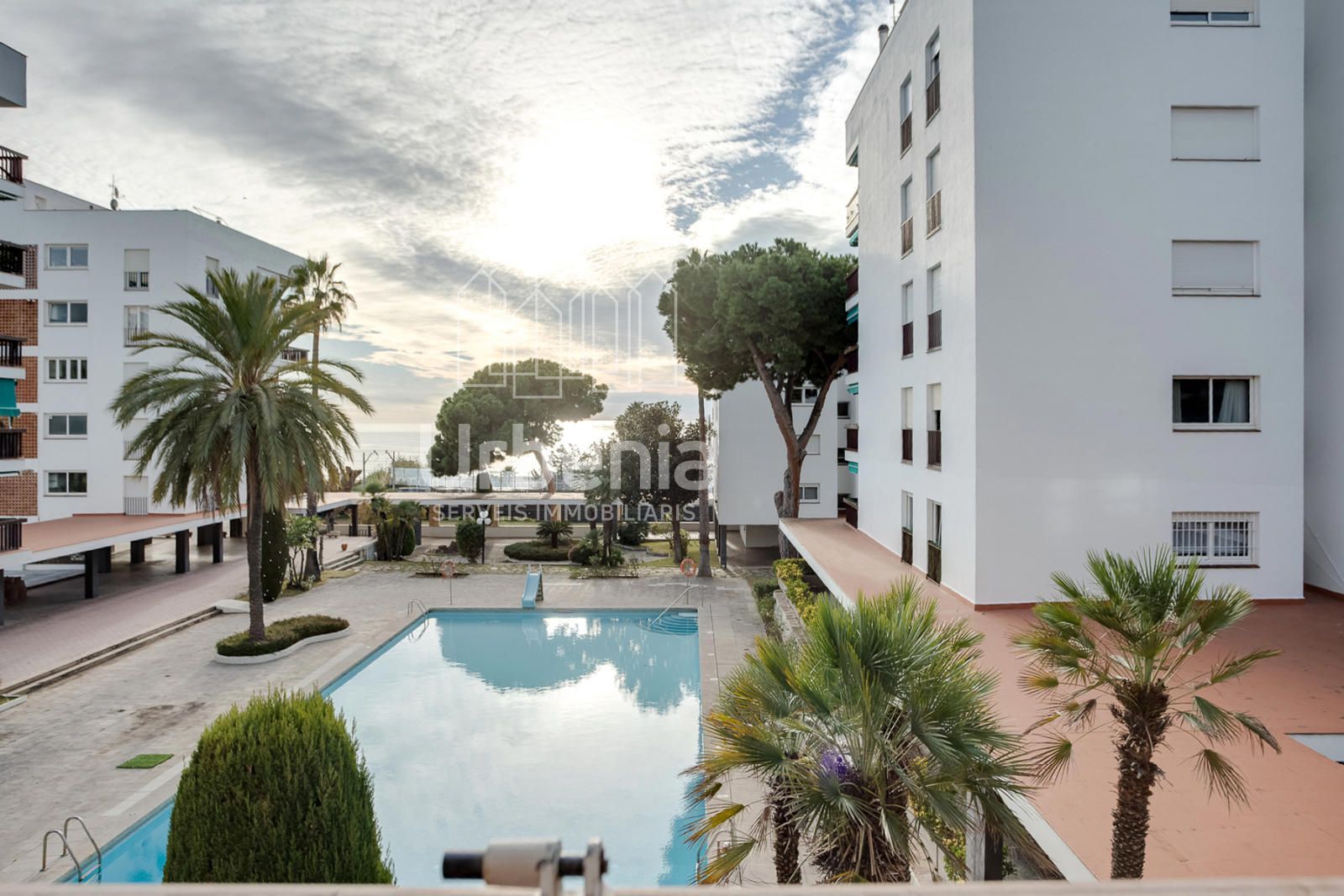 Exterior view of Flat for sale in Sant Andreu de Llavaneres  with Air Conditioner, Heating and Terrace