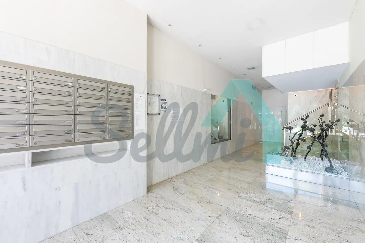 Flat for rent in Calle Real Oviedo, Masip
