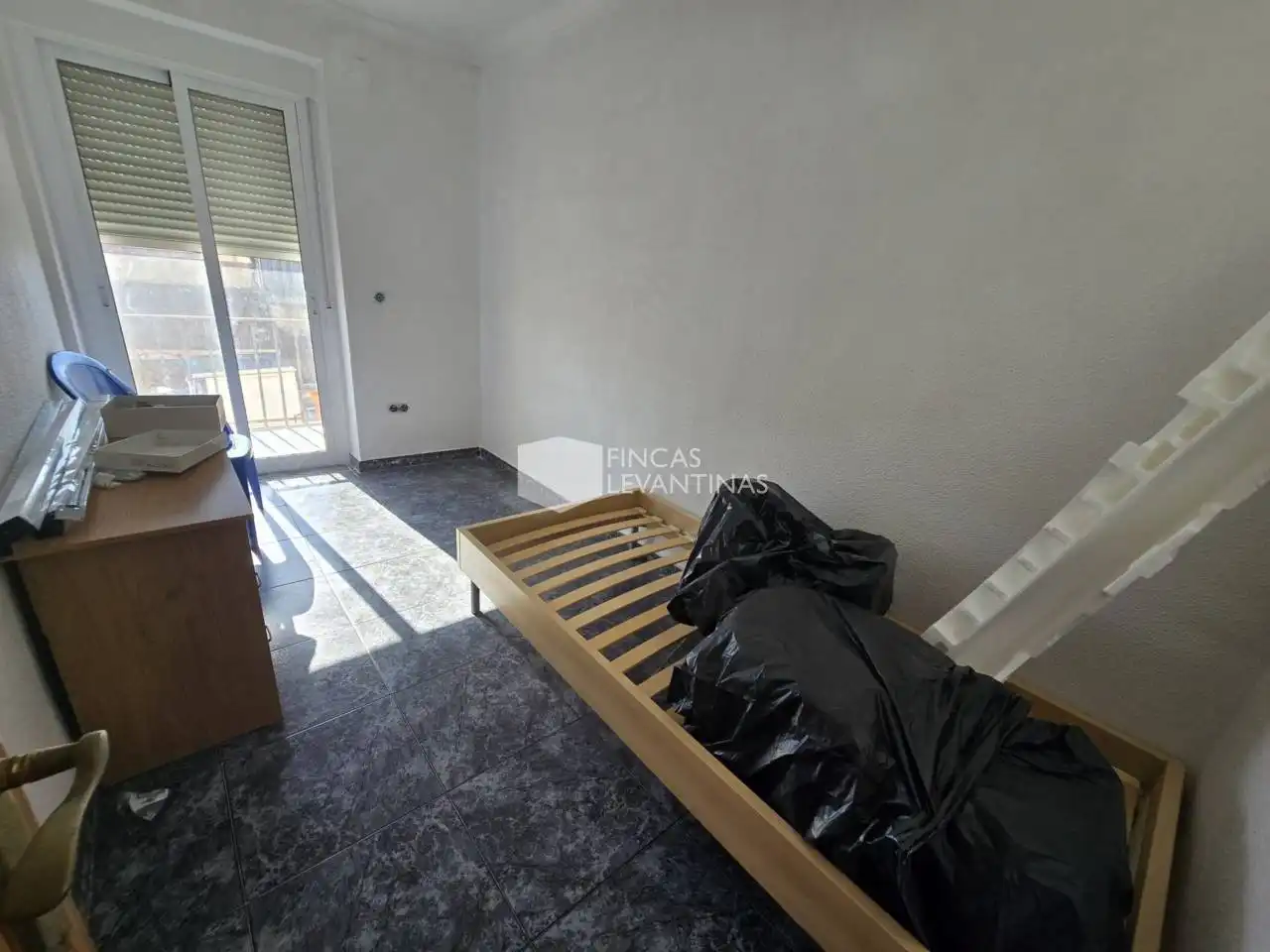 Bedroom of Apartments for sale in Elda