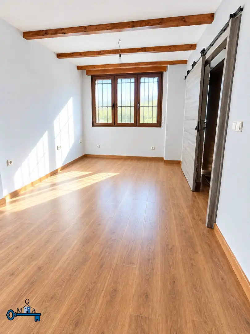 Sala de estar de Local en venta en La Avanzada - La Cueva