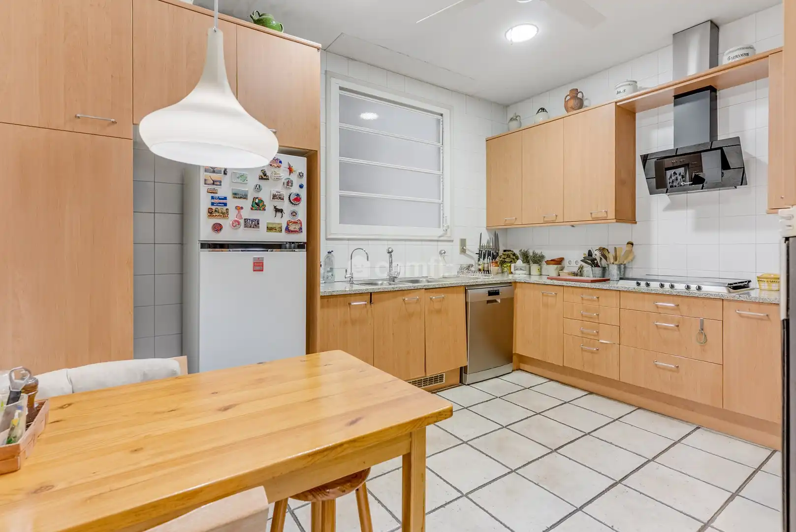 Cuina de Pis en venda en Barcelona amb Aire condicionat, Calefacció i Terrassa