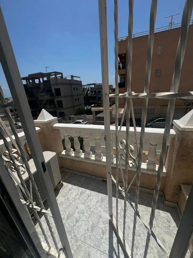 Bungalow avec piscine à vendre à Playa de los Locos, imagen 12