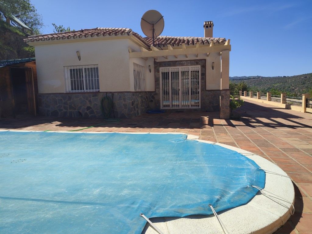 Piscina de Finca rústica en venda en Colmenar