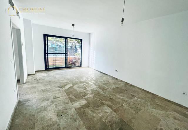 Casa adosada en Venta en Casco Antiguo