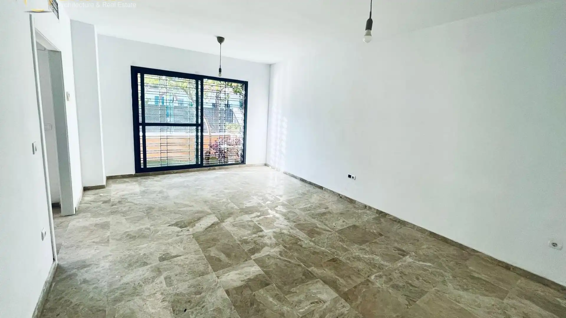 Casa adosada en venda en Mairena del Aljarafe amb Aire condicionat, Calefacció i Terrassa