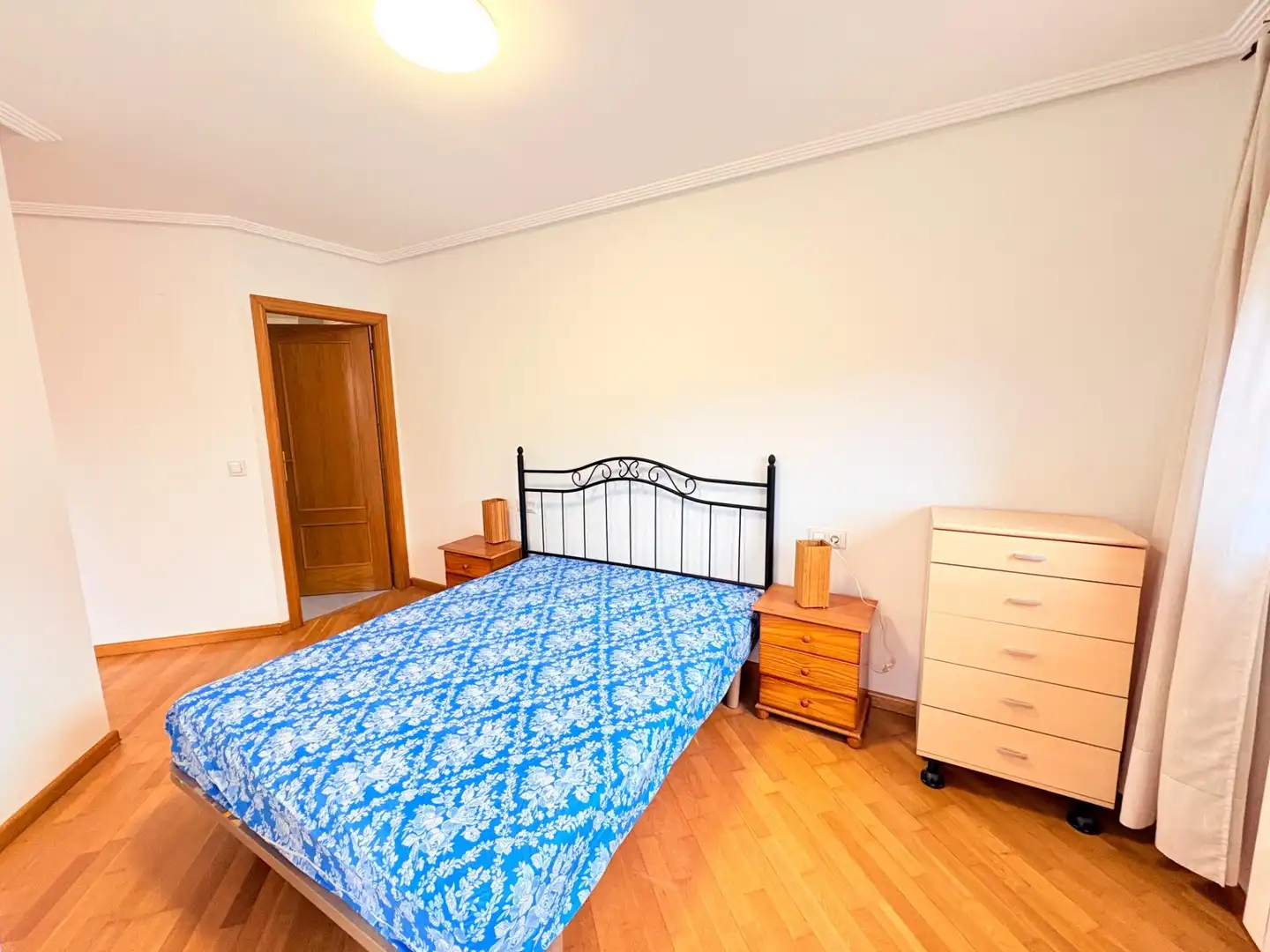 Apartments for rent in Flores de Sil - La Placa