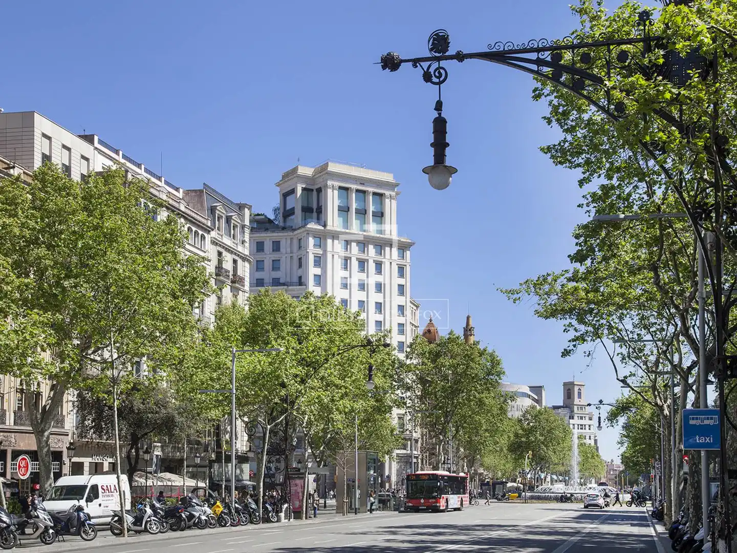 Exterior view of Flat for rent in Barcelona  with Air Conditioner, Heating and Parquet flooring