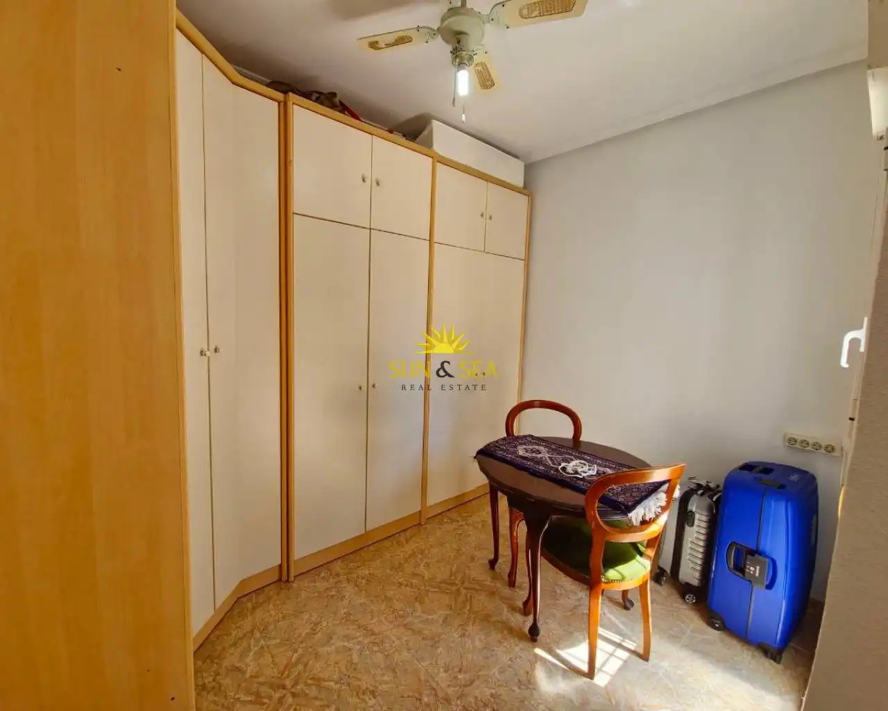 Habitación de Casa o chalet en venta en Crevillent con Aire acondicionado, Calefacción y Jardín privado