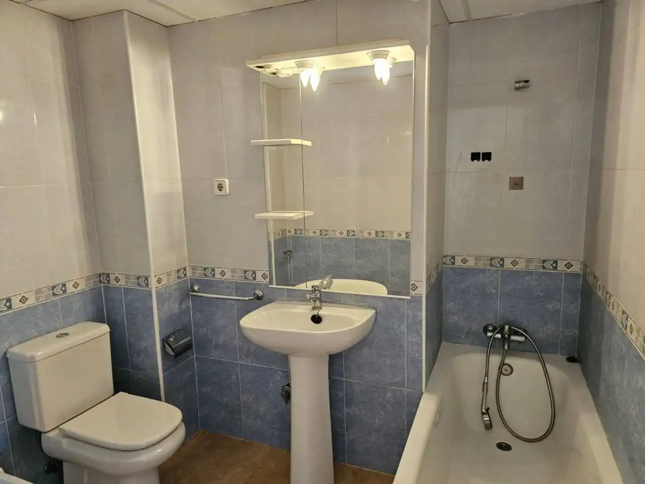 Bathroom of Attic for sale in Murcia  with Terrace, Storage room and Balcony
