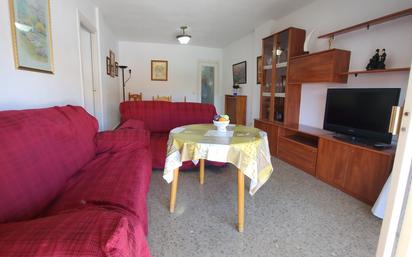 Living room of Flat for sale in  Granada Capital  with Terrace