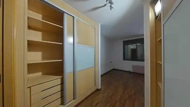 Habitación de Casa o chalet en venta en Vilanova i la Geltrú con Aire acondicionado, Jardín privado y Terraza