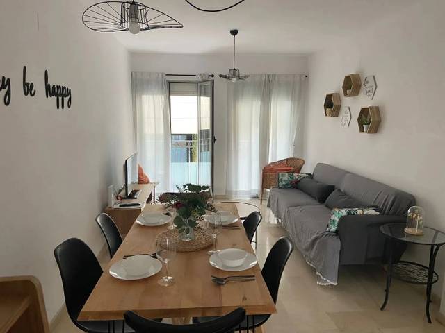 Piso en Alquiler en Casco Antiguo - Sta. Cruz - Ayuntamiento