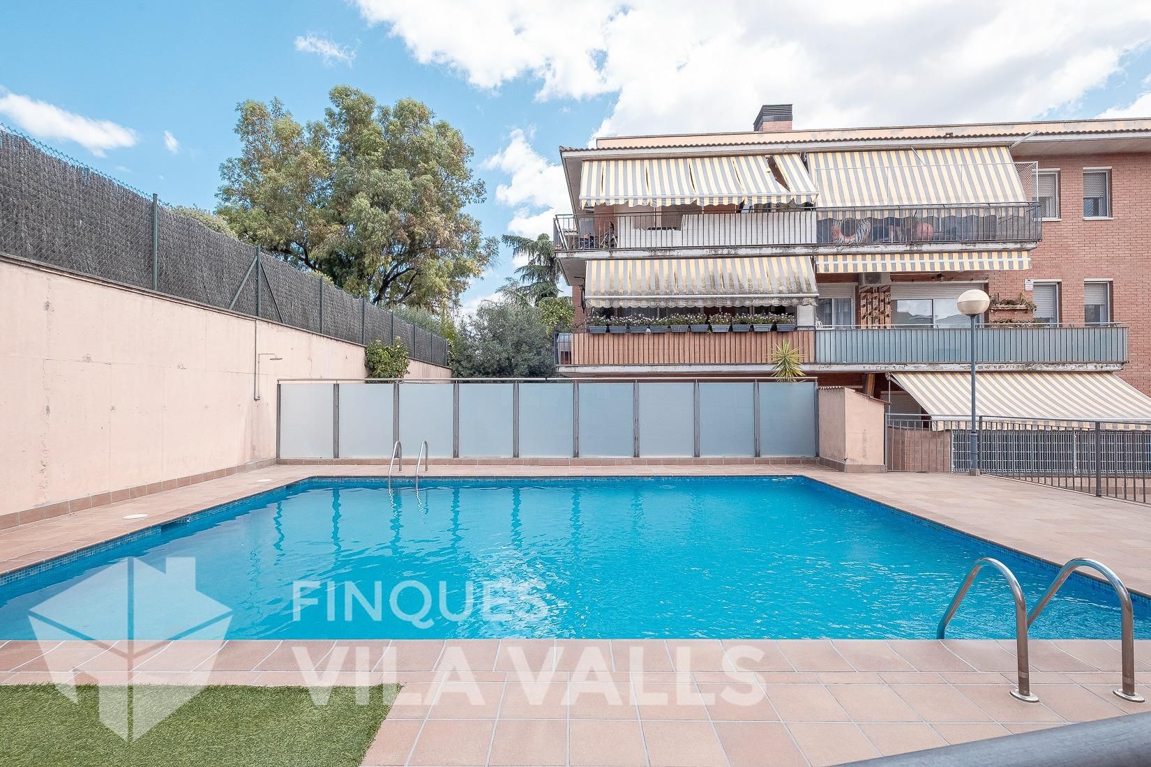 Swimming pool of Flat for sale in Sentmenat  with Heating, Private garden and Terrace