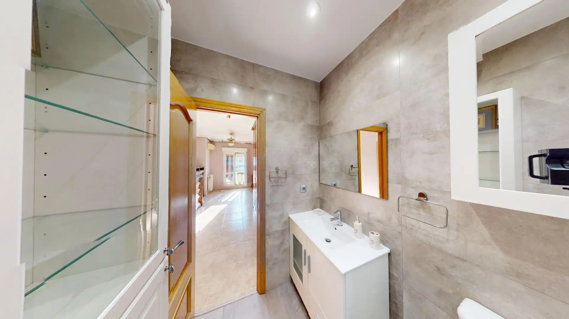 Baño de Casa adosada en venta en El Molar (Madrid) con Calefacción, Jardín privado y Terraza