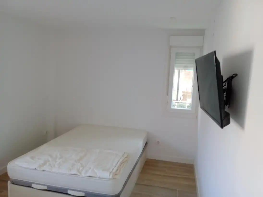 Bedroom of Flat for sale in Madrid  with Air Conditioner, Heating and Terrace