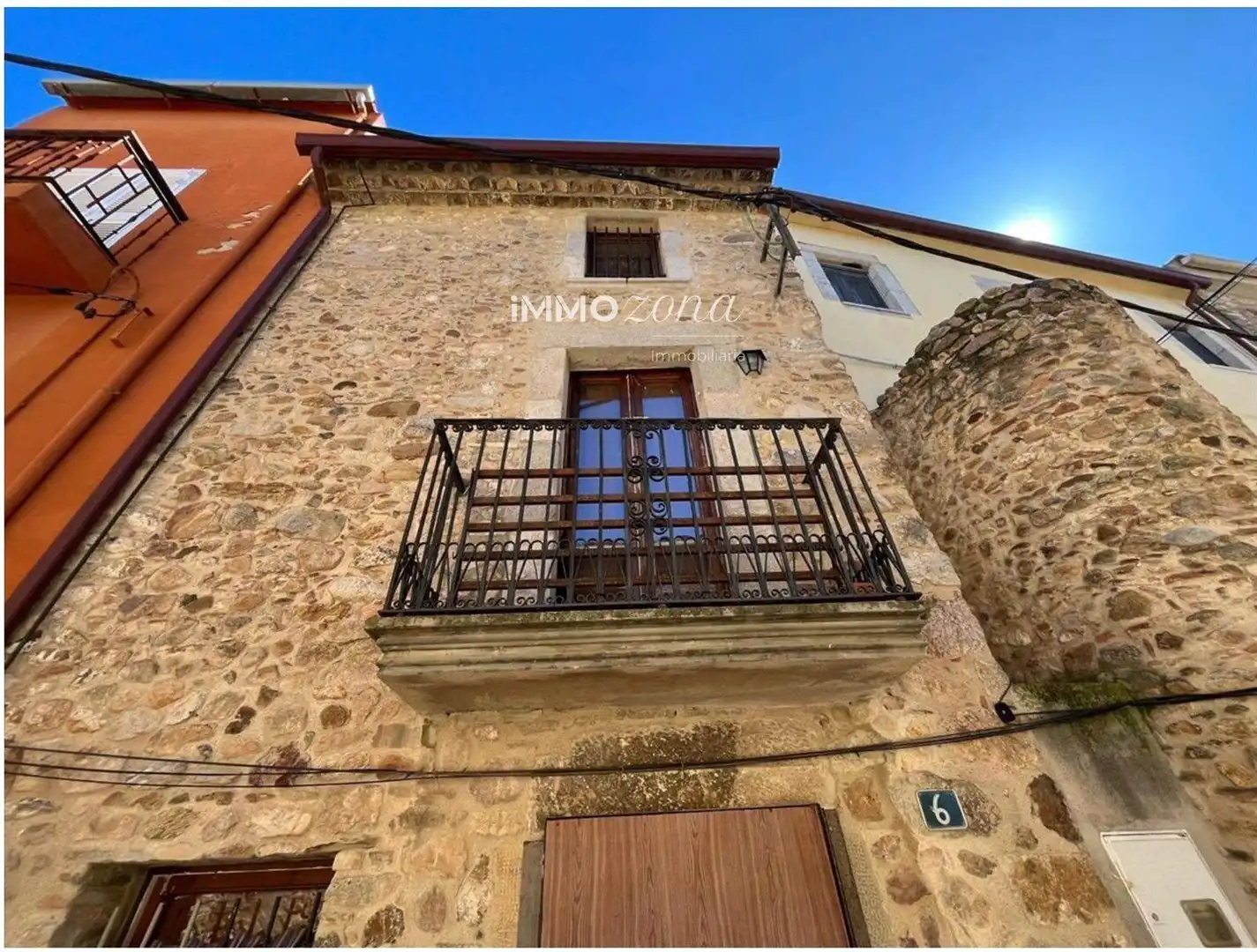 Exterior view of Detached homes for sale in Cabanes (Girona), Girona