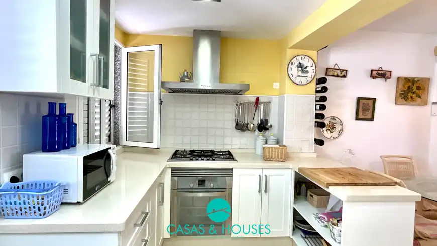 Kitchen of Flat for sale in La Manga del Mar Menor  with Air Conditioner, Terrace and Furnished