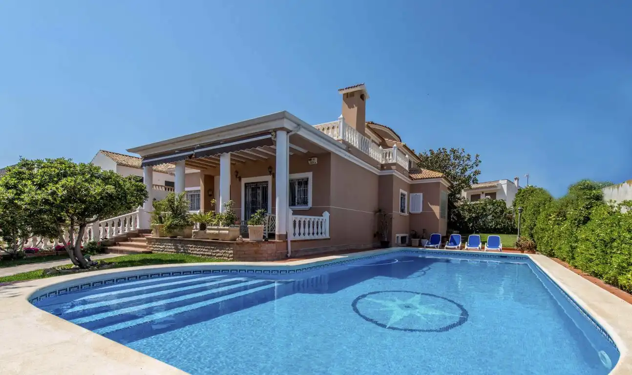 Xalet amb piscina en venda a La Mata, imagen 3