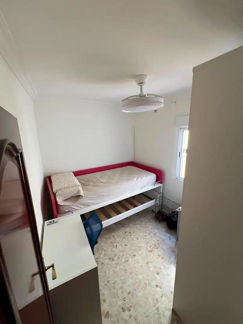 Piso de alquiler en Tiro de Línea