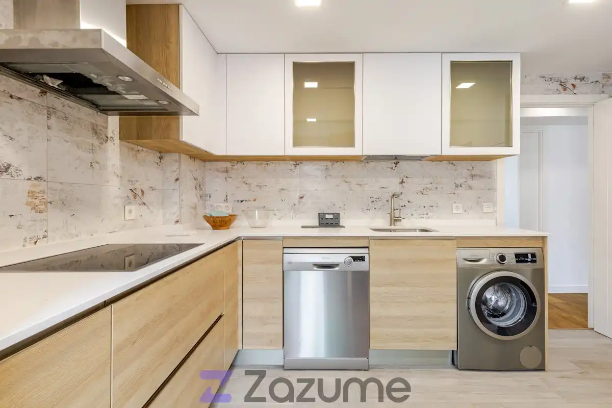 Küche von Wohnung zur Miete in Madrid mit Klimaanlage, Heizung und Terrasse