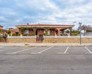 Vista exterior de Casa o xalet en venda en El Catllar  amb Aire condicionat i Calefacció