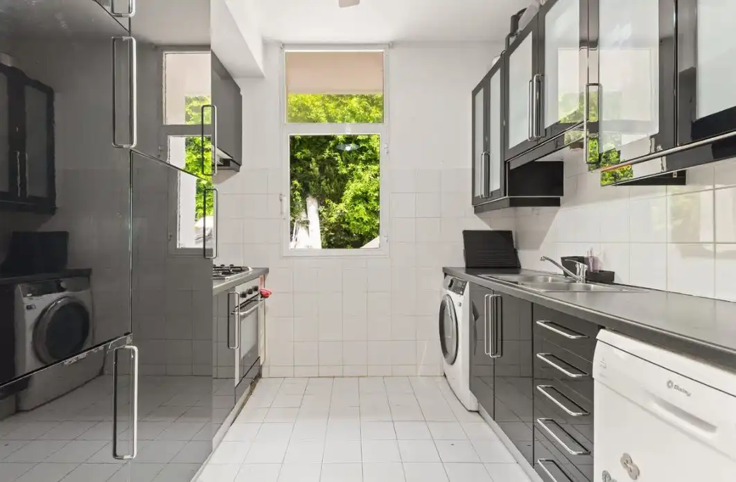 Kitchen of Houses for sale in Estepona Pueblo