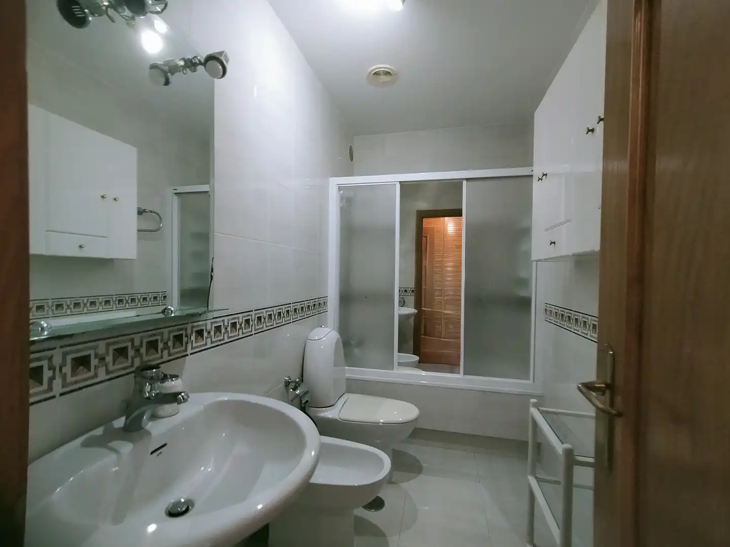 Bathroom of Houses for rent in Sada (A Coruña)  with Heating, Furnished and Oven