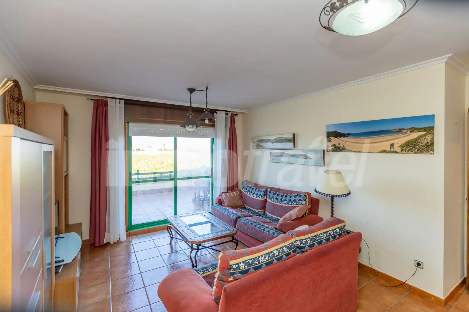 Sala d'estar de Apartament en venda en Sanxenxo amb Terrassa, Traster i Moblat
