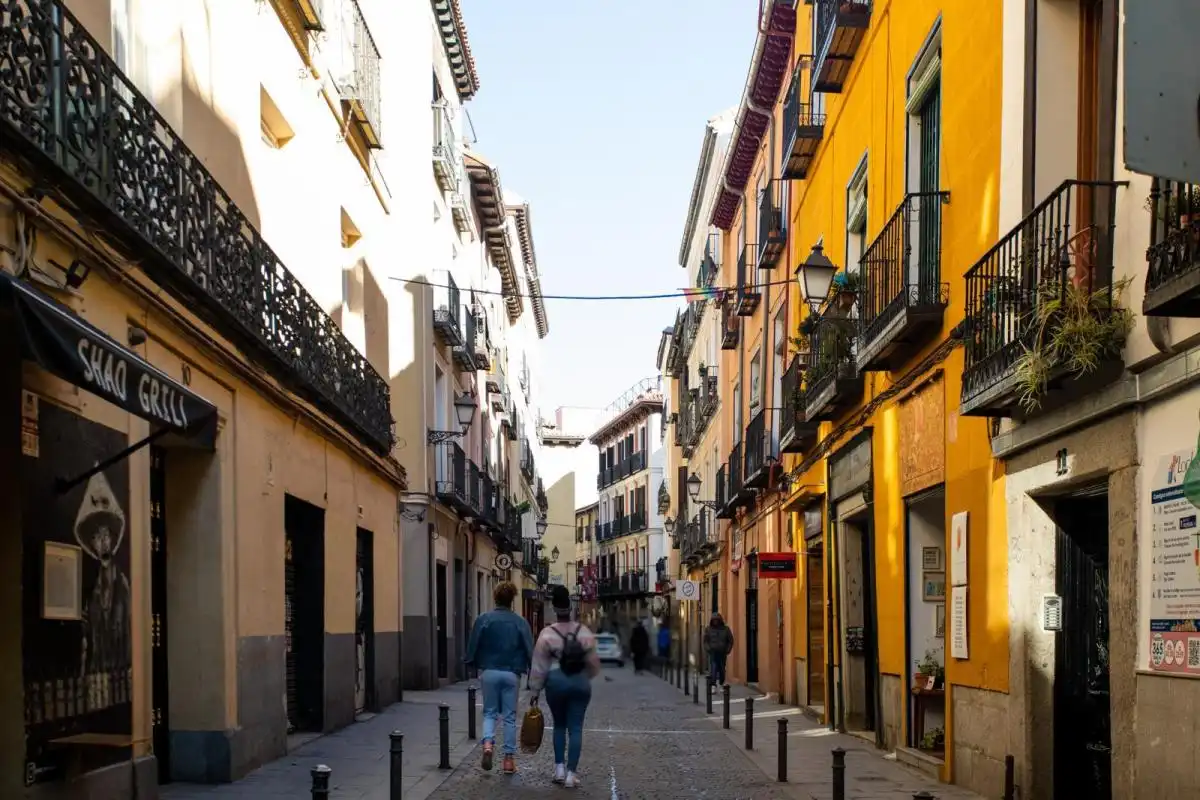 Außenansicht von Maisonette zum Verkauf in Madrid mit Klimaanlage und Heizung