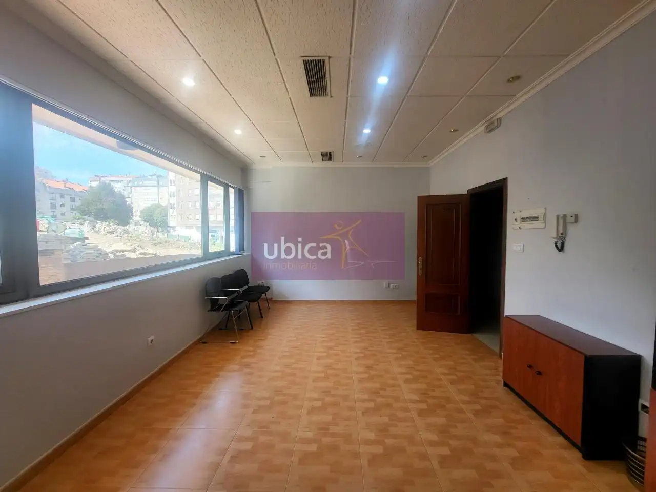 Oficina en venda en Vigo  amb Aire condicionat i Traster