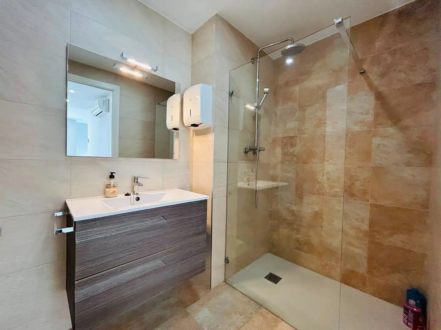 Wohnung zur Miete in Carrer de Roger de Llúria, 18, Port - Horta de Santa María