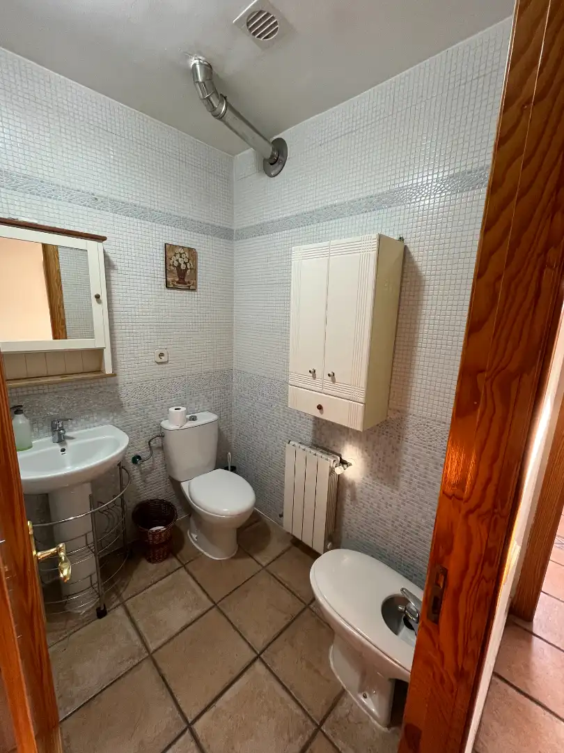 Baño de Casa adosada en venta en El Boalo - Cerceda – Mataelpino con Calefacción, Terraza y Amueblado