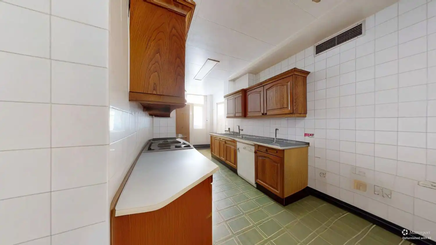 Kitchen of Flat for sale in Sevilla  with Air Conditioner, Terrace and Storage room