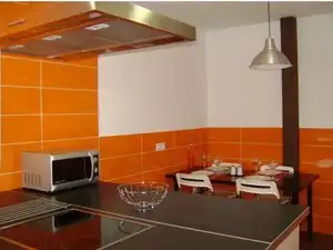 Cocina de Casa o chalet de alquiler en Cobisa con Aire acondicionado, Calefacción y Jardín privado
