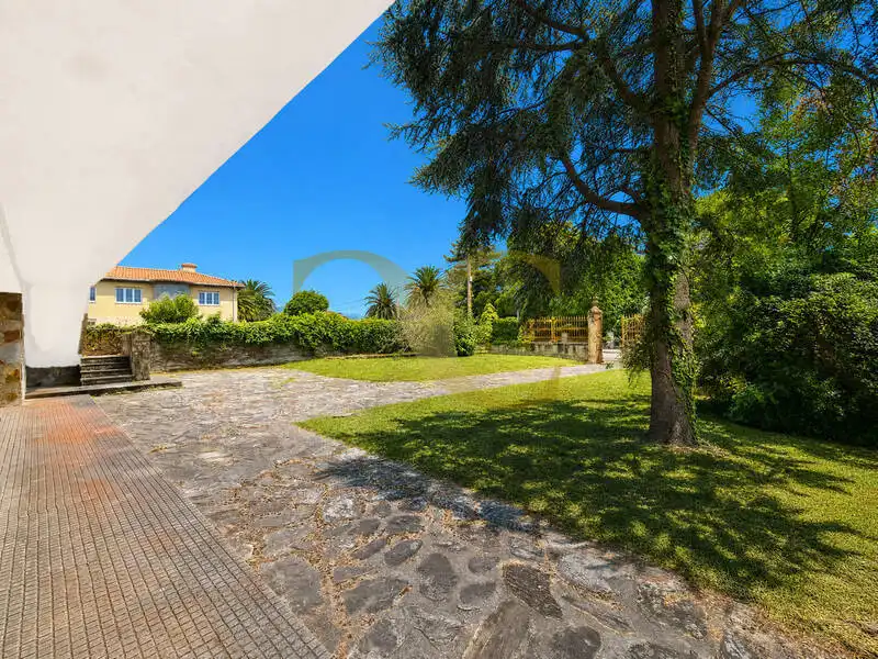 Jardí de Casa o xalet en venda en Cudillero amb Calefacció, Jardí privat i Moblat