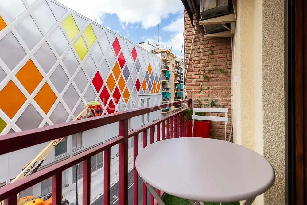 Terraza de Piso de alquiler en Valencia con Aire acondicionado, Calefacción y Amueblado