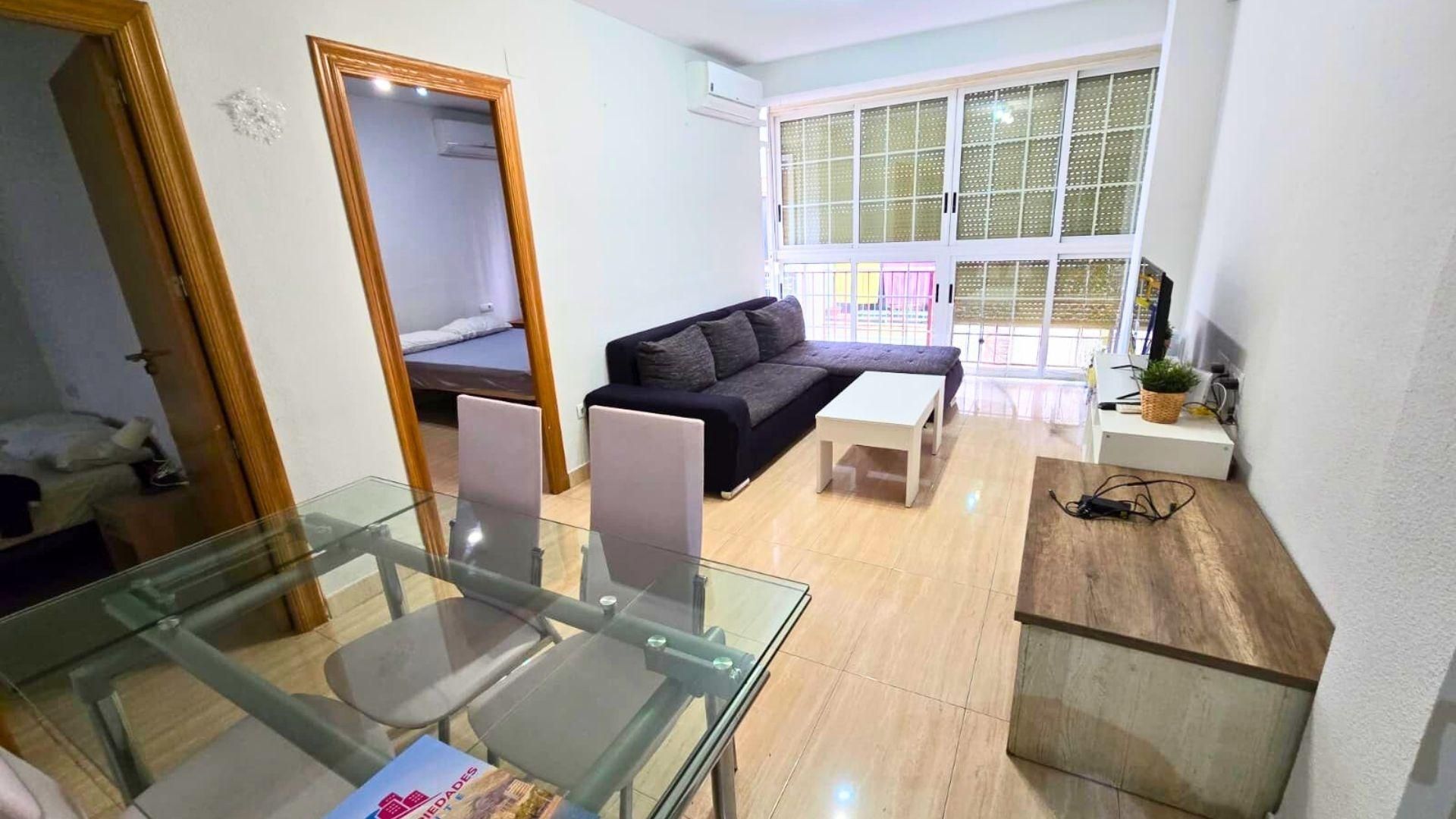 Sala de estar de Piso de alquiler en Alicante / Alacant con Balcón