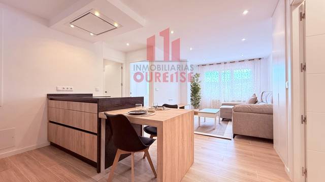 Piso en Alquiler en A Carballeira