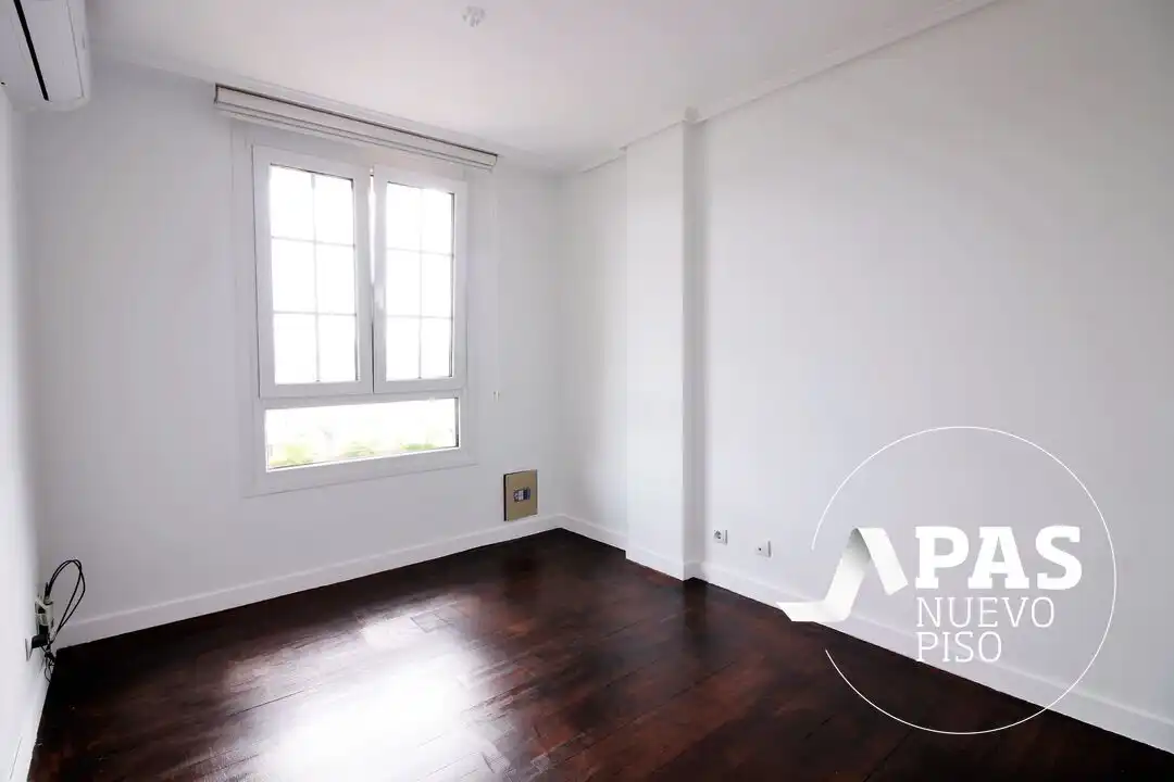 Habitación de Piso en venta en Santander con Aire acondicionado, Calefacción y Jardín privado