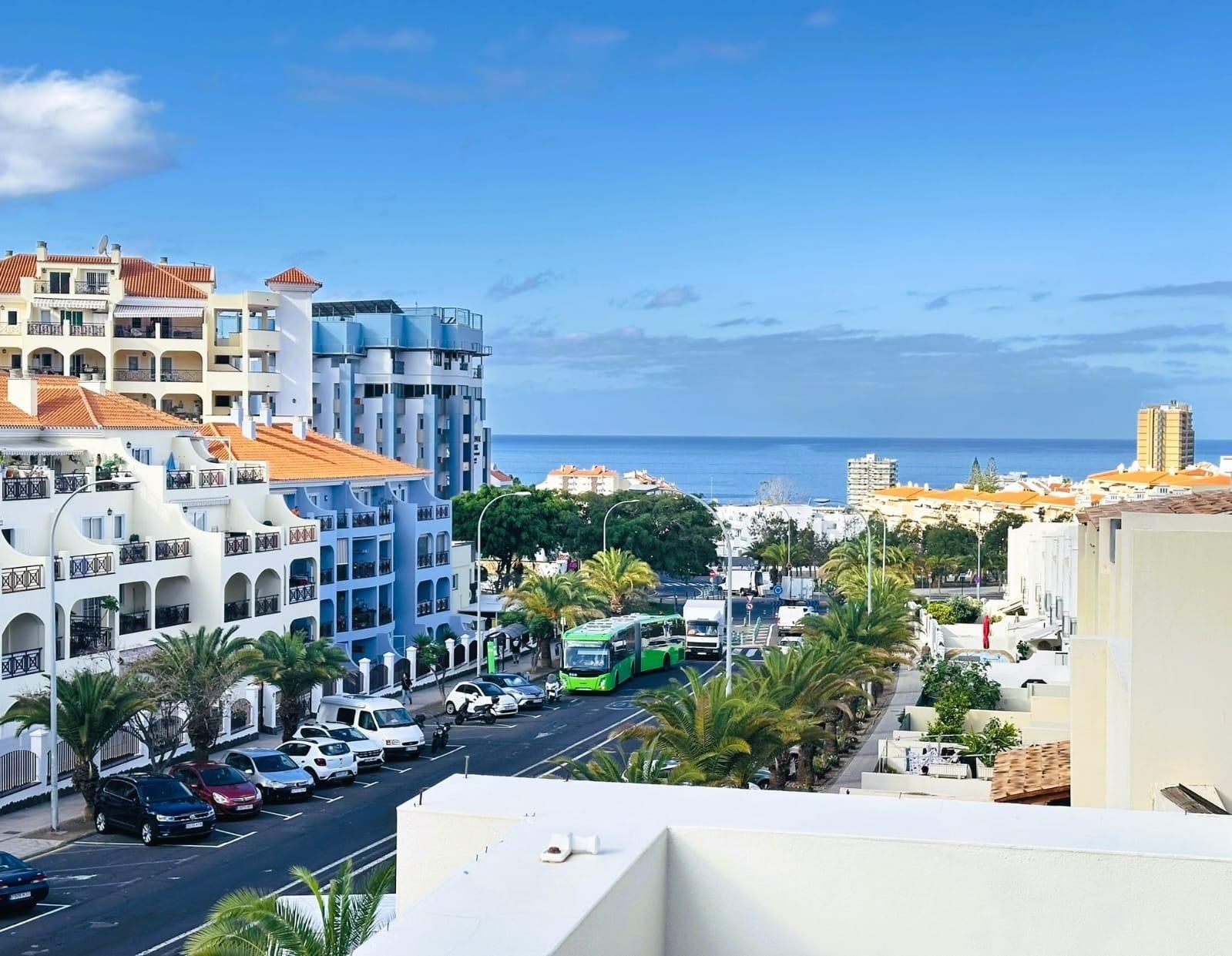 Exterior view of Single-family semi-detached for sale in Arona  with Air Conditioner, Private garden and Terrace